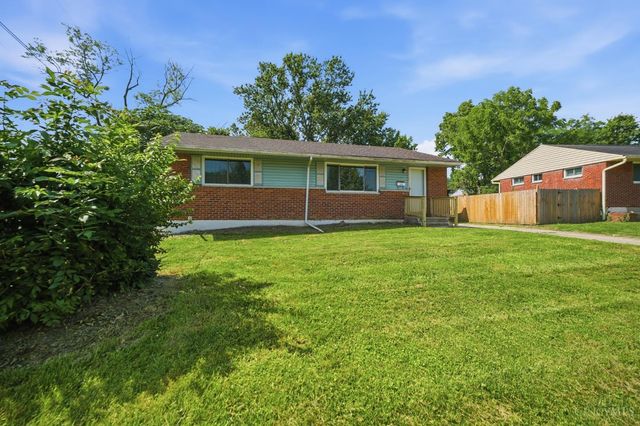 131 Brookhaven Avenue, Woodlawn, OH 45215