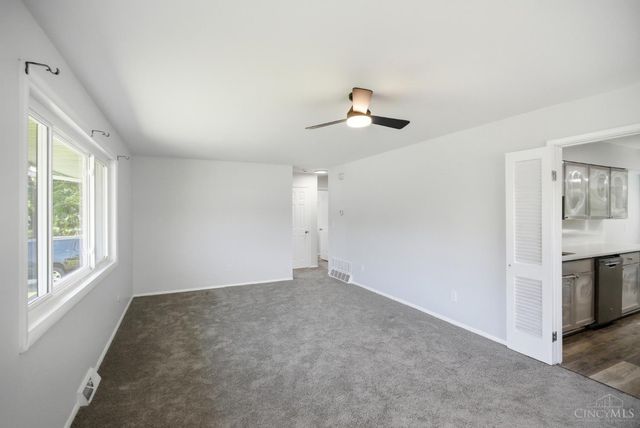 131 Brookhaven Avenue, Woodlawn, OH 45215