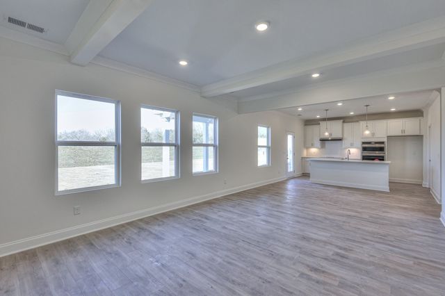 1032 Bluestem Rd, Columbia, TN 38401