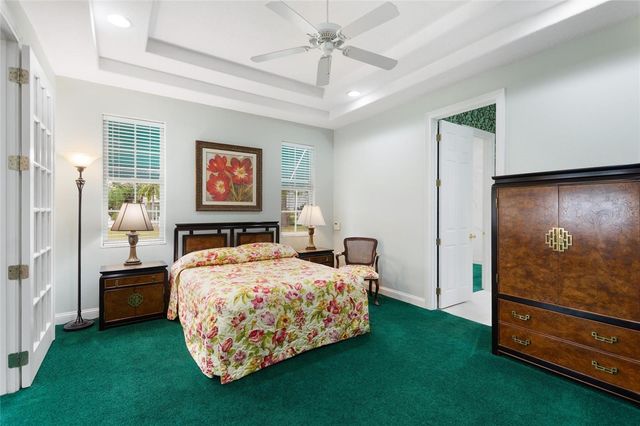 1046 CARAVAN LOOP, Polk City, FL 33868