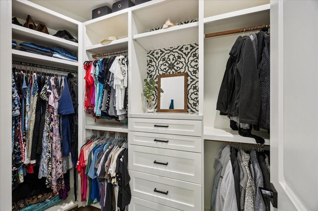 2970 Settlers Way Drive, Sealy, TX 77474