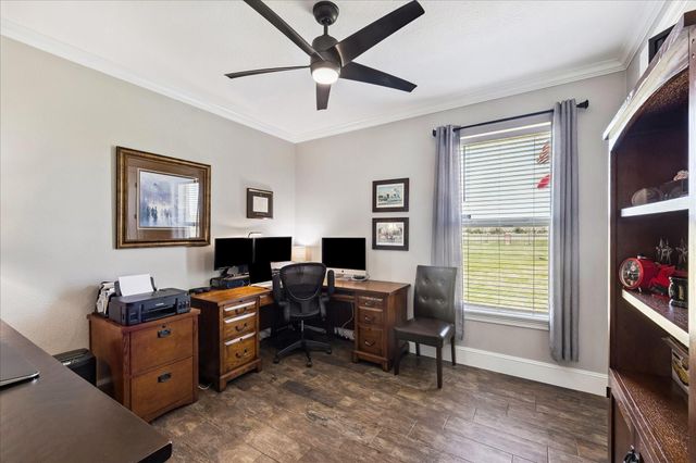 2970 Settlers Way Drive, Sealy, TX 77474