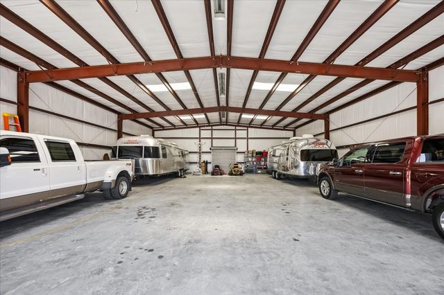 2970 Settlers Way Drive, Sealy, TX 77474