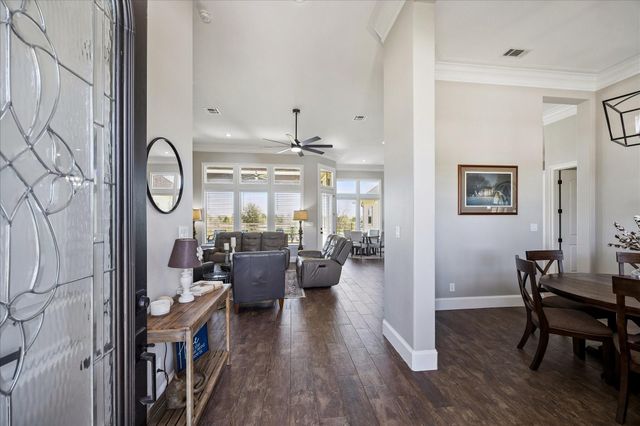 2970 Settlers Way Drive, Sealy, TX 77474