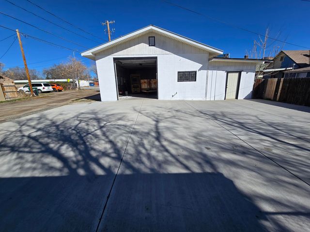 3263 F Road, Clifton, CO 81520