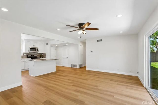17191 Kampen Lane, Huntington Beach, CA 92647