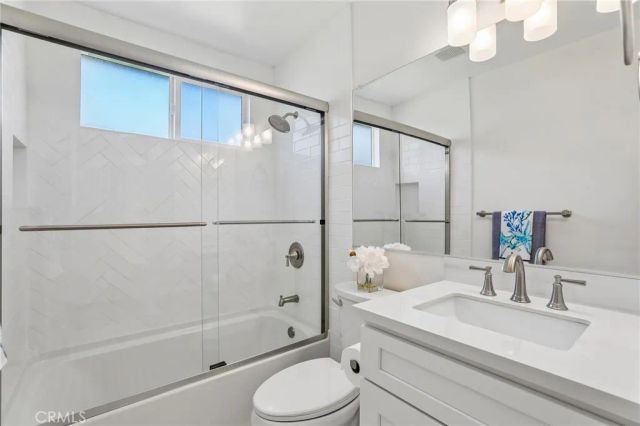 17191 Kampen Lane, Huntington Beach, CA 92647
