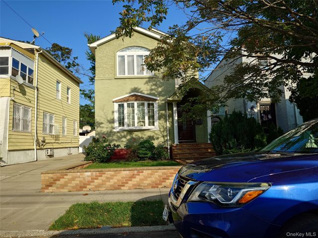 138-23 233rd Street, Rosedale, NY 11422