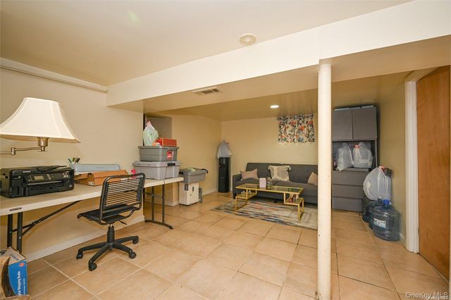 138-23 233rd Street, Rosedale, NY 11422