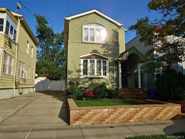 138-23 233rd Street, Rosedale, NY 11422