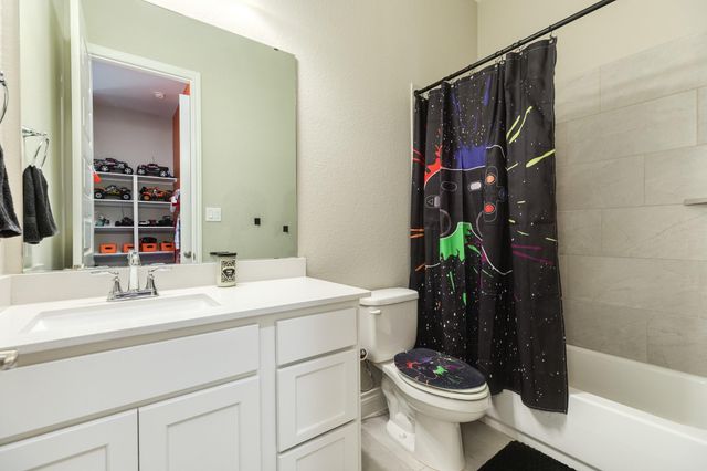 3622 Brook Street, Rosharon, TX 77583