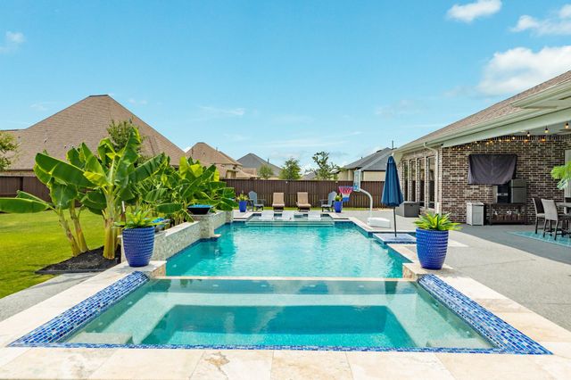 3622 Brook Street, Rosharon, TX 77583