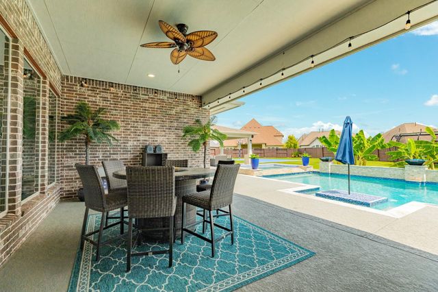 3622 Brook Street, Rosharon, TX 77583