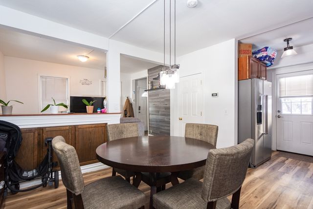 10 Dell St, Malden, MA 02148