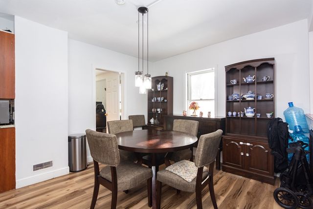 10 Dell St, Malden, MA 02148