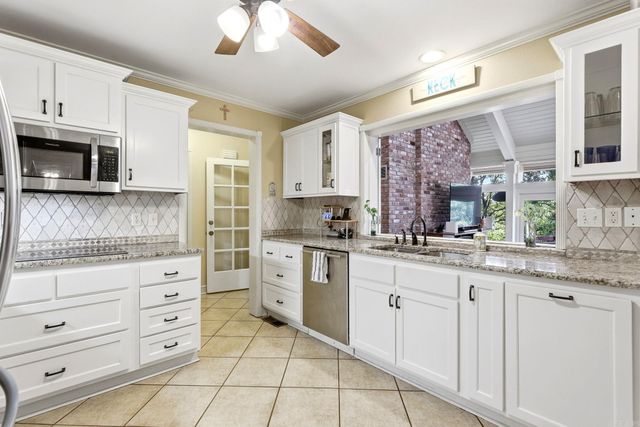 800 Silverwood Trail, North Little Rock, AR 72116