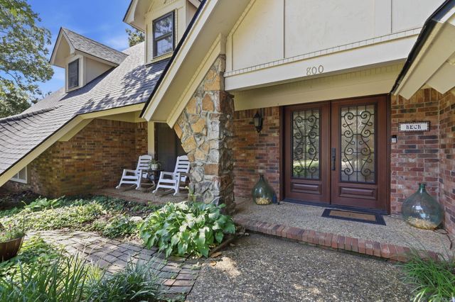 800 Silverwood Trail, North Little Rock, AR 72116