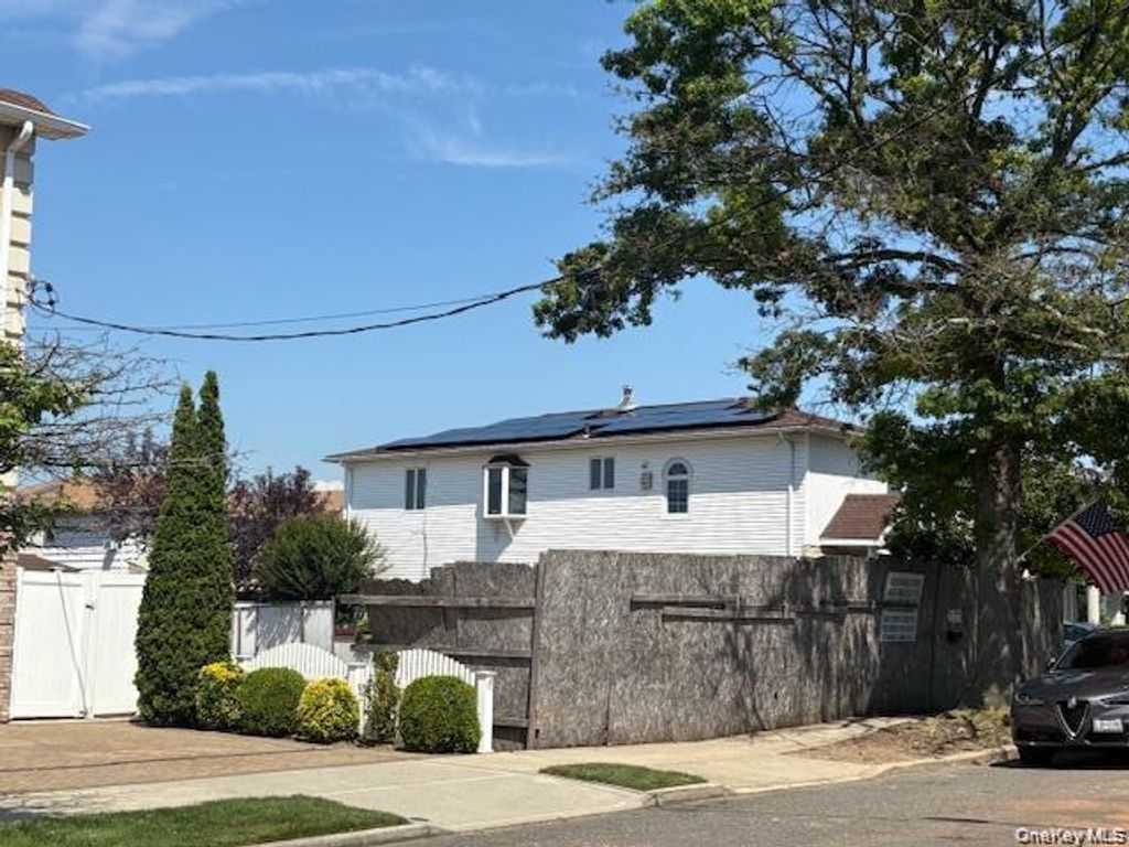 164-44 89th Street, Howard Beach, NY 11414 — photo 4
