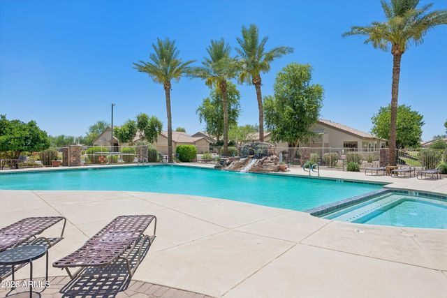1532 E MANOR Drive, Casa Grande, AZ 85122