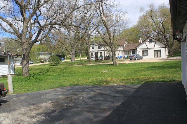 63 Pine Court, Crystal Lake, IL 60014