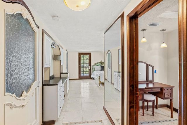 5366 N LAKE FARMS ROAD, De Leon Springs, FL 32130