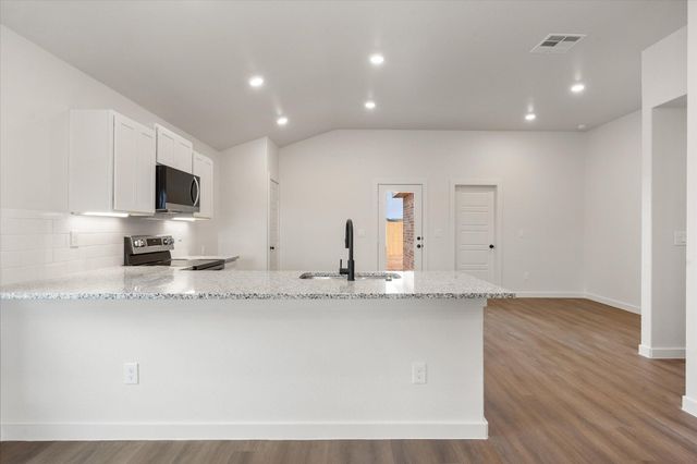 13825 Gary Avenue, Lubbock, TX 79423