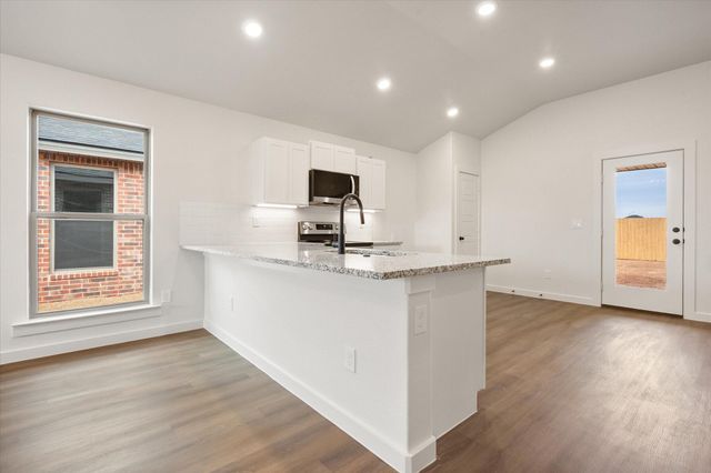 13825 Gary Avenue, Lubbock, TX 79423