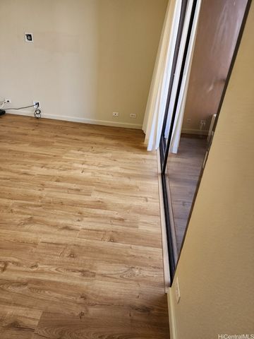 320 Liliuokalani Avenue 2105, Honolulu, HI 96815