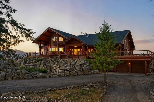 1758 Giles Connection Rd, Bonners Ferry, ID 83805