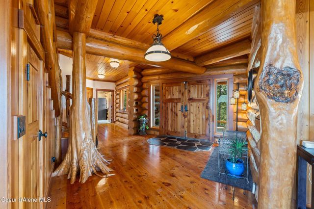 1758 Giles Connection Rd, Bonners Ferry, ID 83805