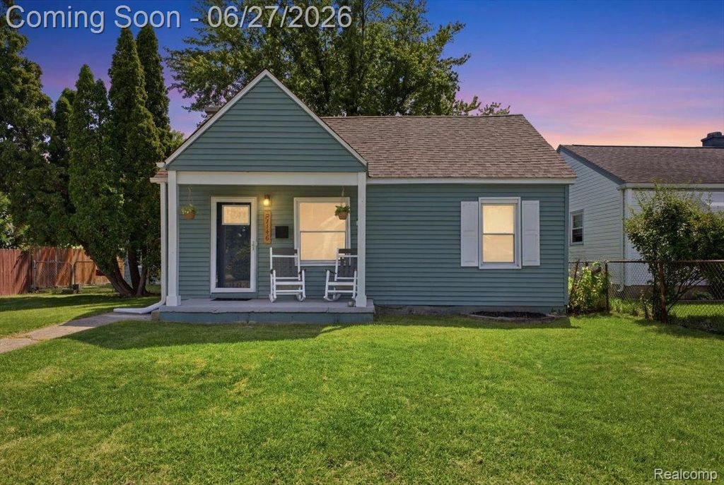 27116 Delton Street, Madison Heights, MI 48071