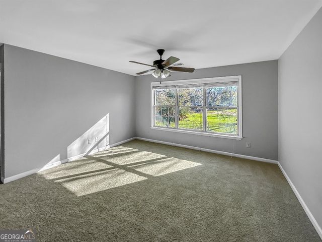 209 McEwen Court, Perry, GA 31069