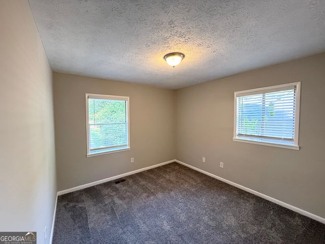 4442 CEDAR RIDGE Trail, Stone Mountain, GA 30083