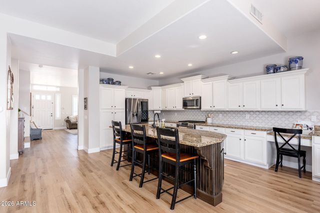 3850 S Thistle Drive, Chandler, AZ 85248