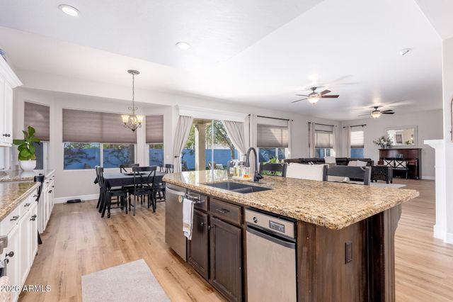 3850 S Thistle Drive, Chandler, AZ 85248