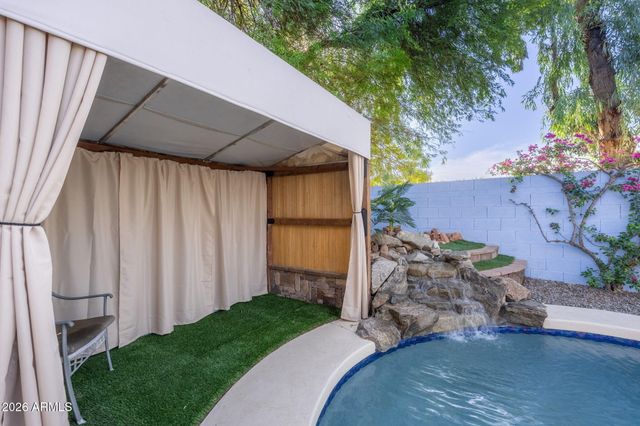 3850 S Thistle Drive, Chandler, AZ 85248