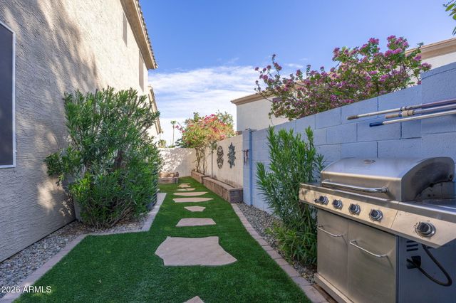 3850 S Thistle Drive, Chandler, AZ 85248
