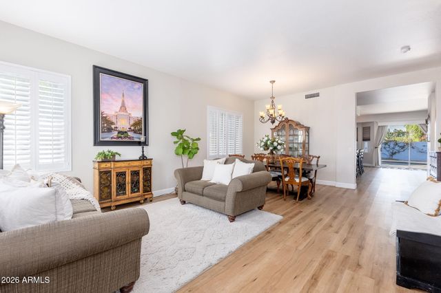 3850 S Thistle Drive, Chandler, AZ 85248