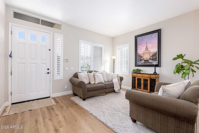3850 S Thistle Drive, Chandler, AZ 85248