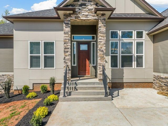 346 Jordan Creek Road, Inman, SC 29349