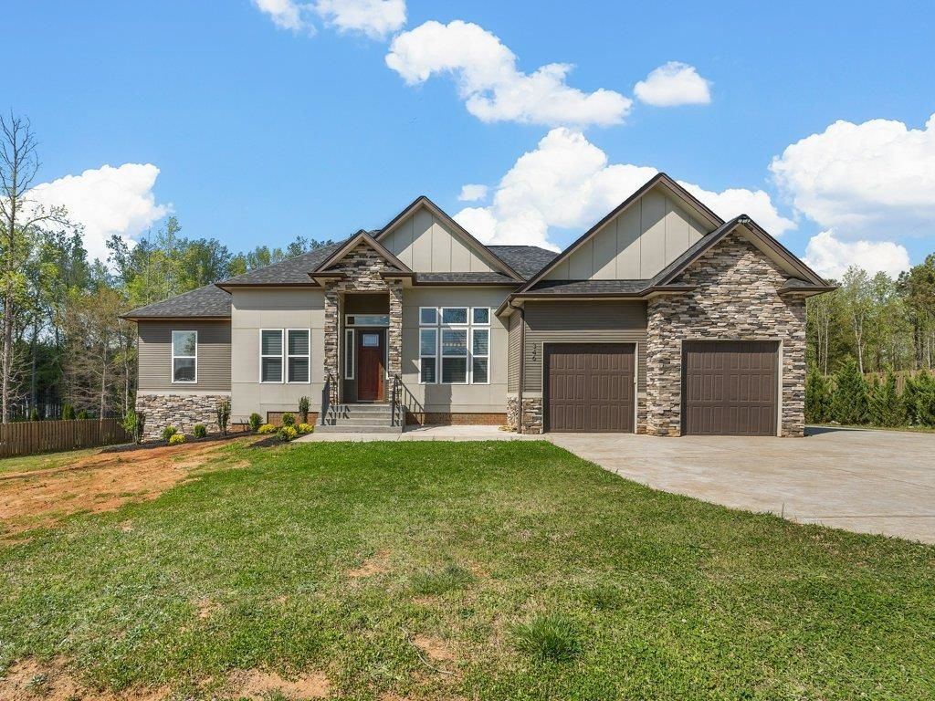 346 Jordan Creek Road, Inman, SC 29349
