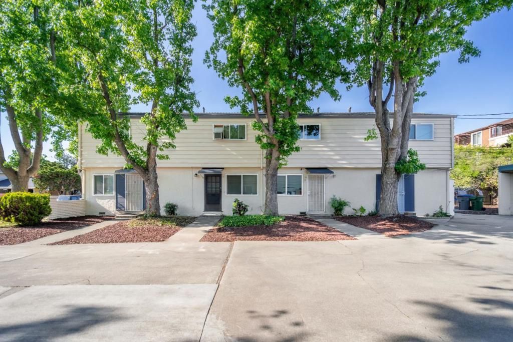 Image 1 of property listing at 828 Opal Drive, San Jose, CA 95117
