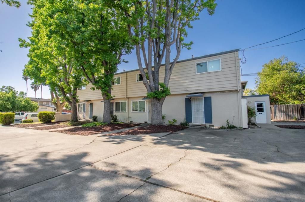 Image 38 of property listing at 828 Opal Drive, San Jose, CA 95117