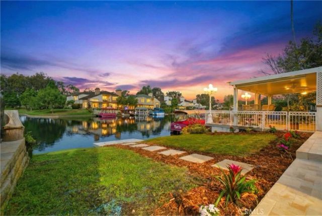 22706 Wood Lake, Lake Forest, CA 92630