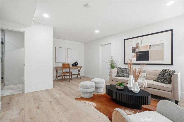 22706 Wood Lake, Lake Forest, CA 92630