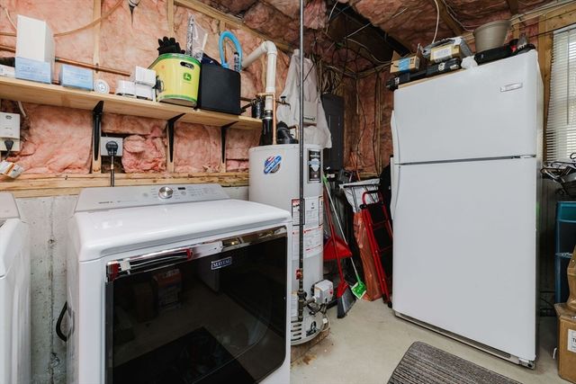 86 Cranesbill Rd, Taunton, MA 02780