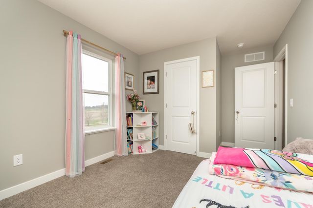 3165 Sunshine Curve NW, Prior Lake, MN 55352