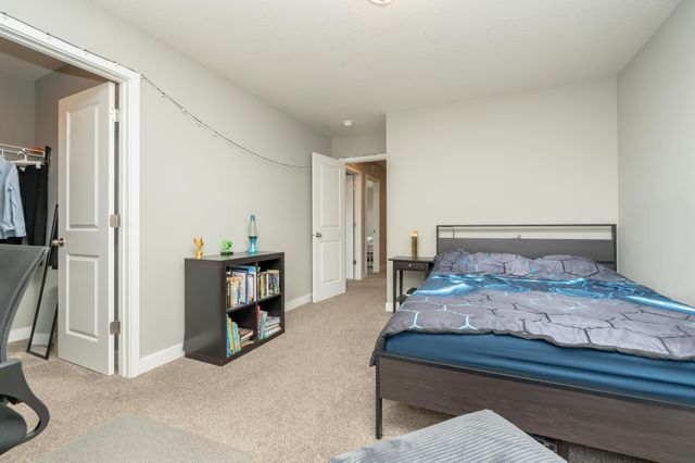 3165 Sunshine Curve NW, Prior Lake, MN 55352