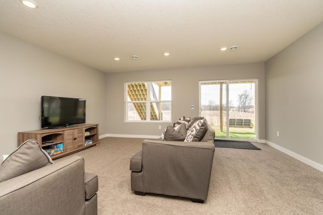 3165 Sunshine Curve NW, Prior Lake, MN 55352