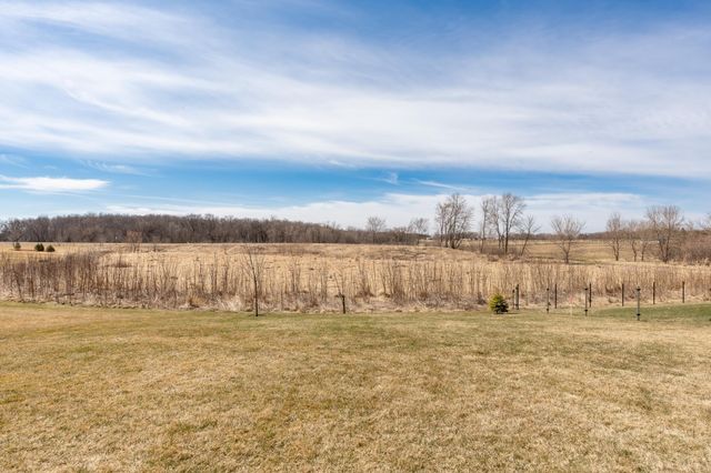 3165 Sunshine Curve NW, Prior Lake, MN 55352